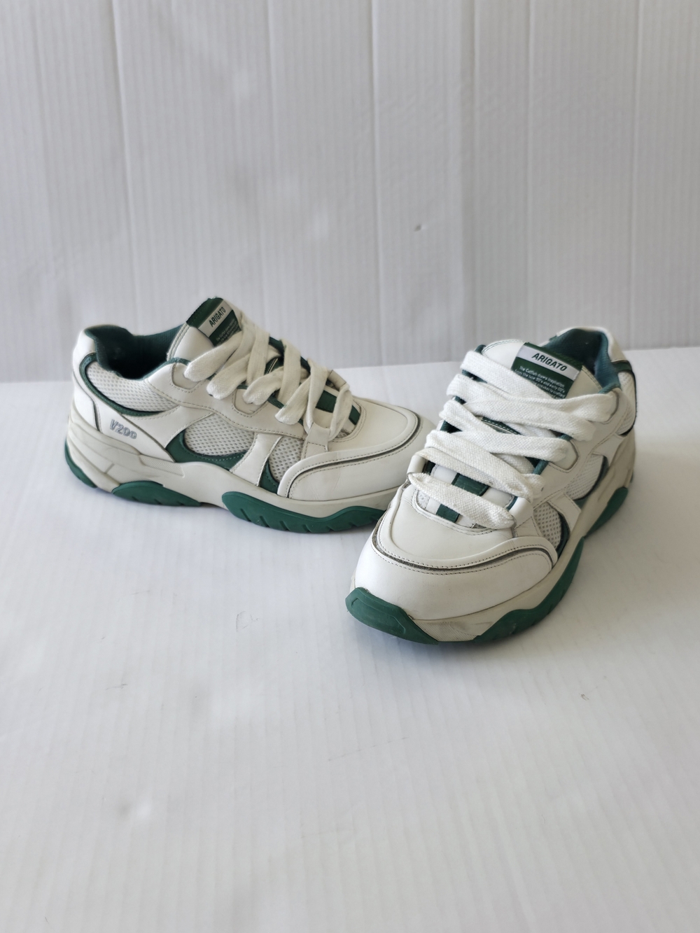Axel Arigato Catfish Low Women sneakers White/ Green Sz 8 Chunky Lace Up 90's